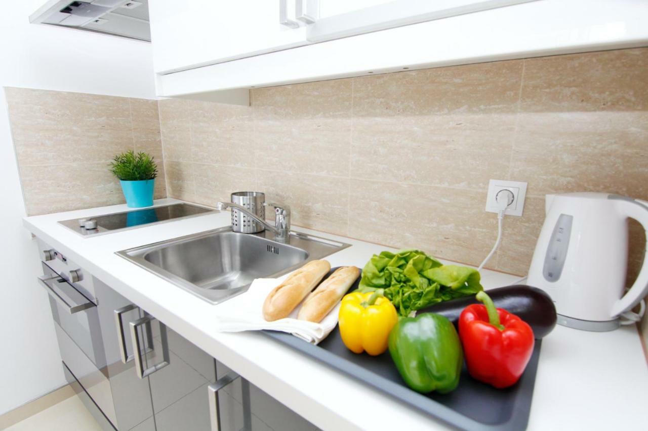 Blue River - Walonska 7 - Apartment With Garden Вроцлав Екстер'єр фото